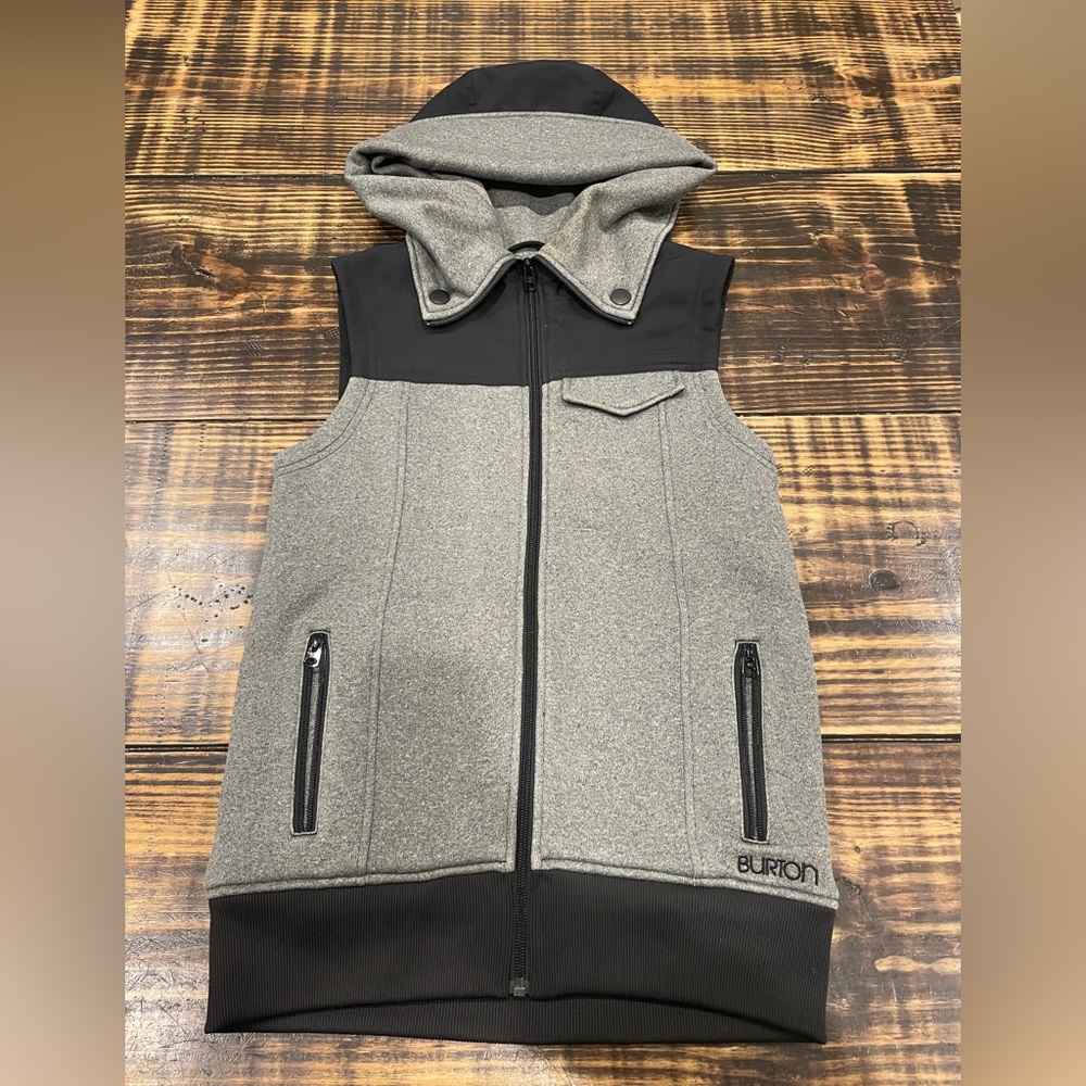Burton hooded womens snowboard/ski vest size S